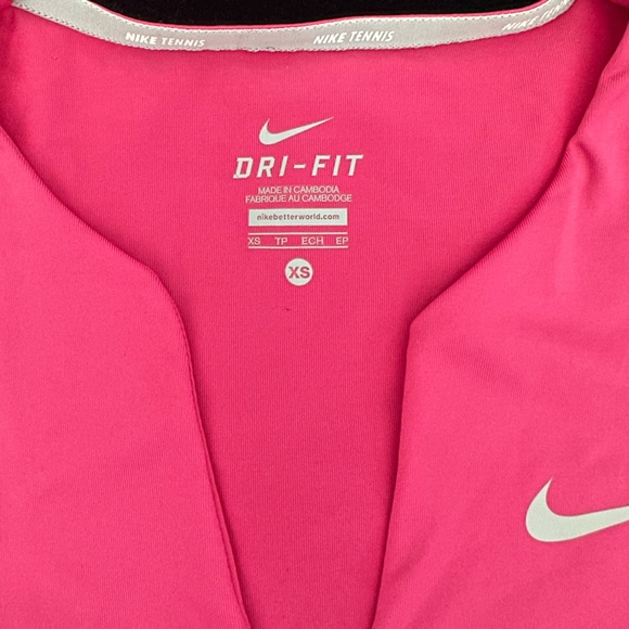 Nike slim fit top - Picture 2 of 4